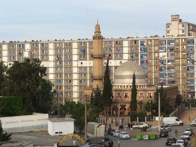 Noor Mosque serves an economically disadvantaged area east of Algiers. Photo by Larbi Megari.